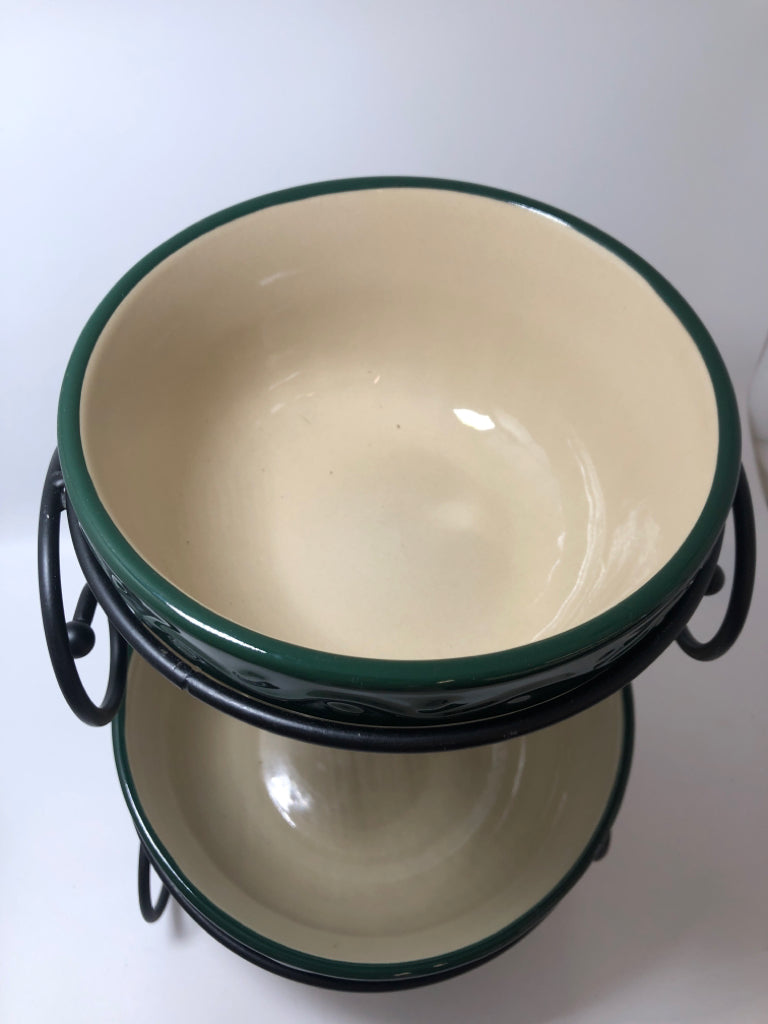 3PC HEAVY GREEN BOWLS IN STACKED DISPLAY.