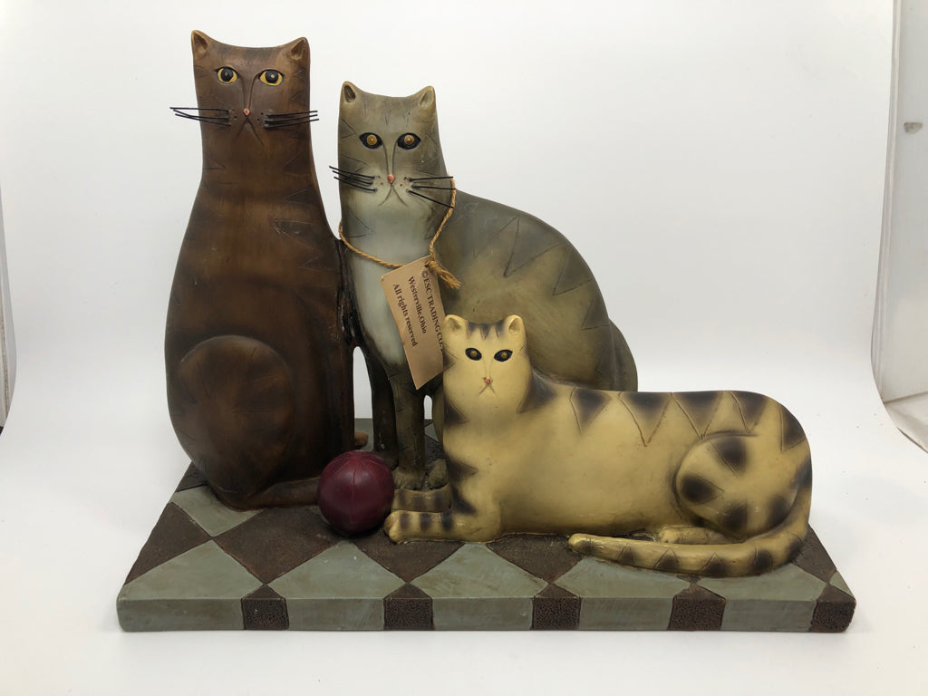 3 CATS ON CHECKERED BASE.