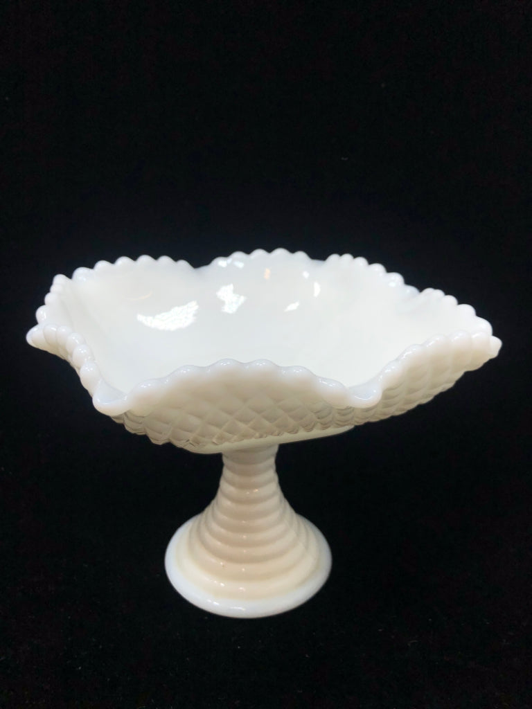 VTG MILK GLASS PEDESTAL CANDY DISH W/SAWTOOTH EDGE.