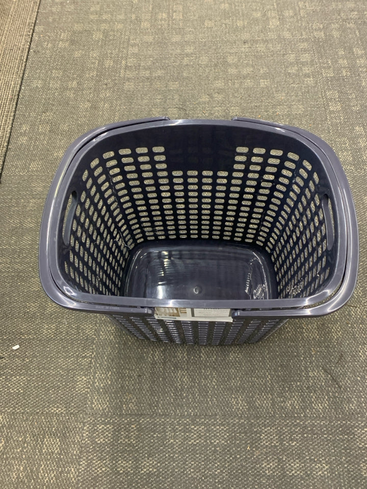NWT LAUNDRY BASKET - FRANCESCA HOME.