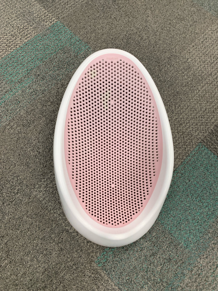 Angelcare Baby Bath Support - Pink and White