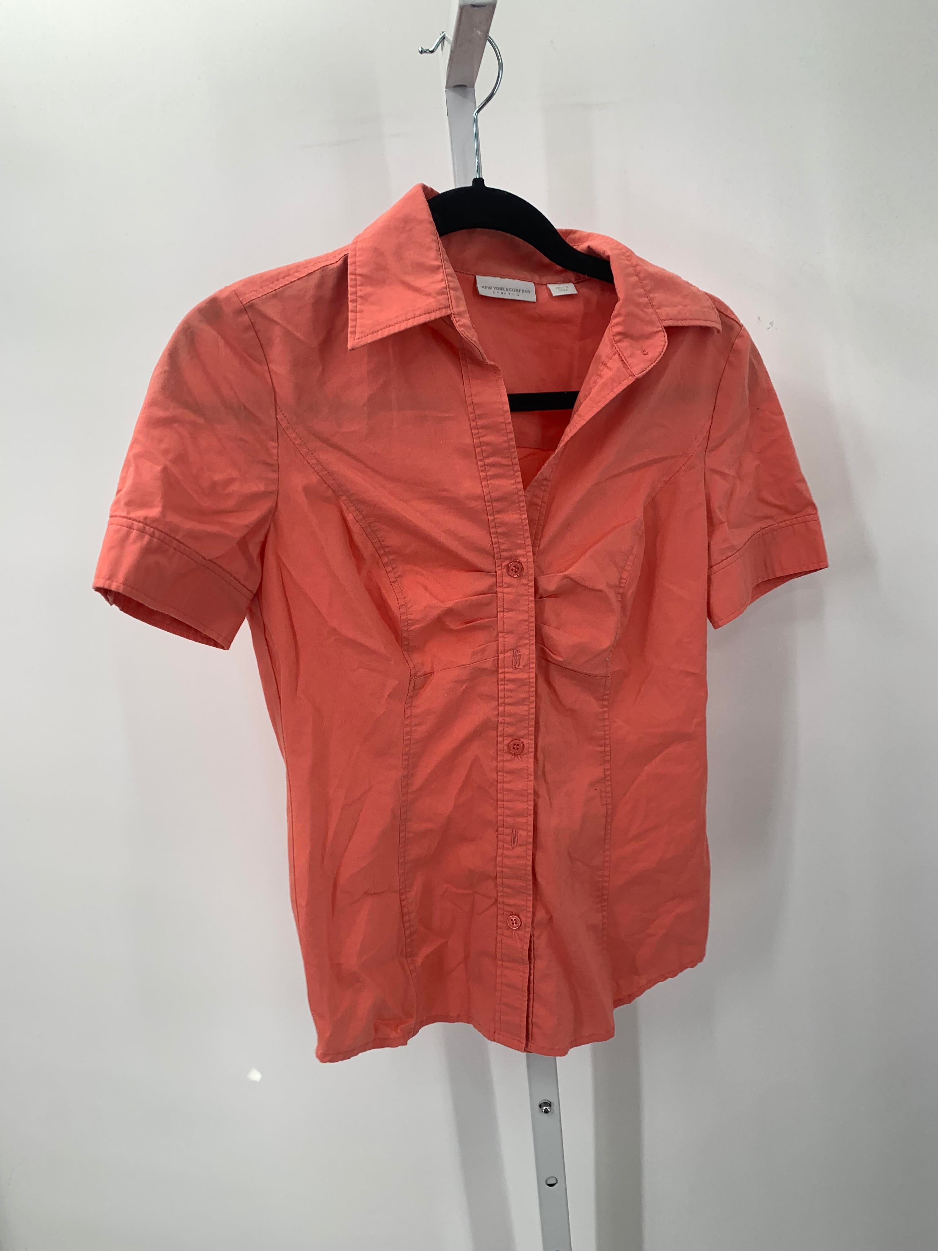 New York & co. Size X Small Misses Short Sleeve Shirt