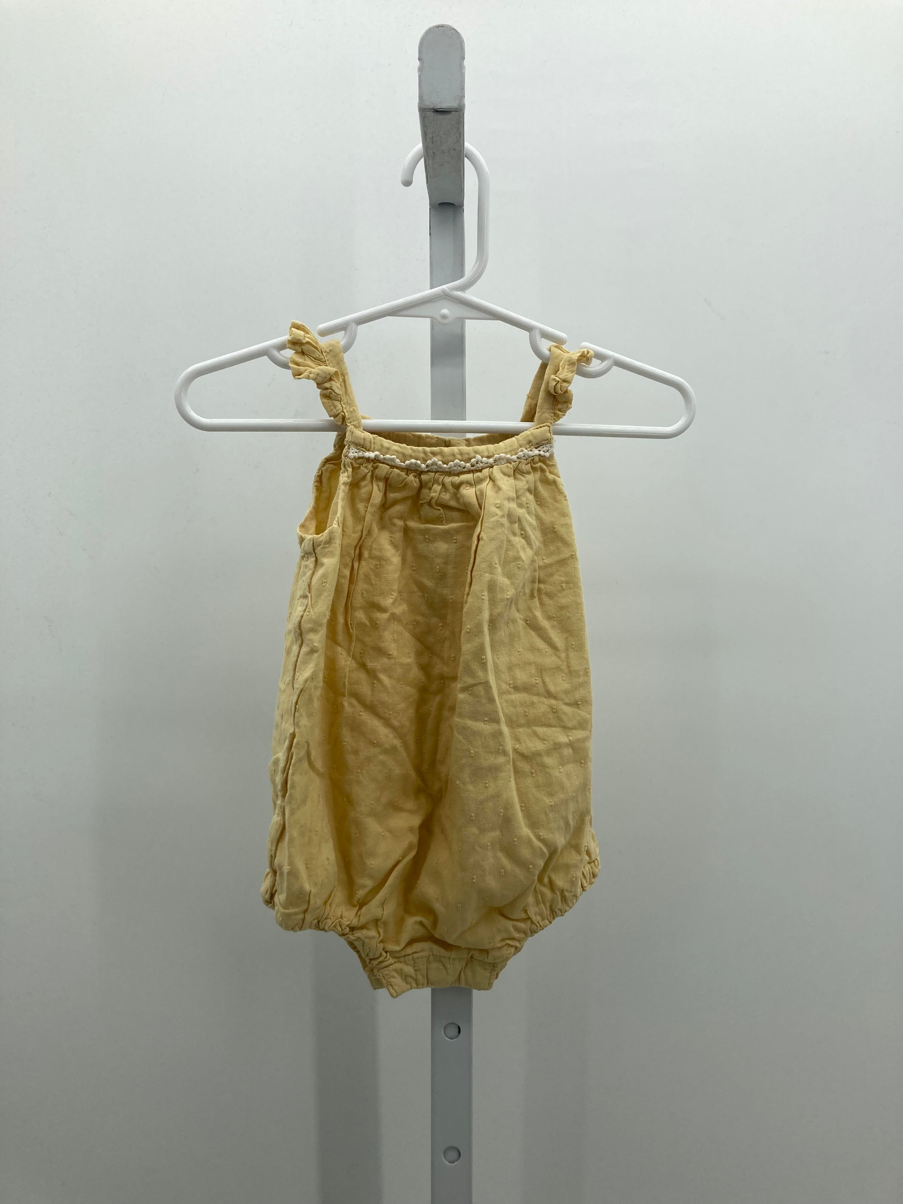 Dylan & Abby Size 6-9 mon Girls Sleeveless Romper