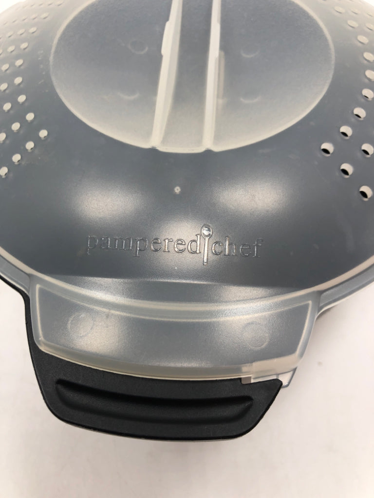 PAMPERED CHEF MICRO-COOKER.