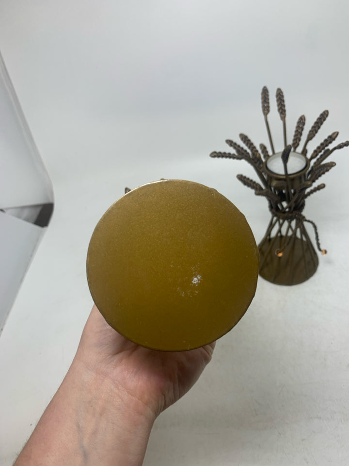 2 METAL WHEAT BUNDLES TEALIGHT HOLDERS.