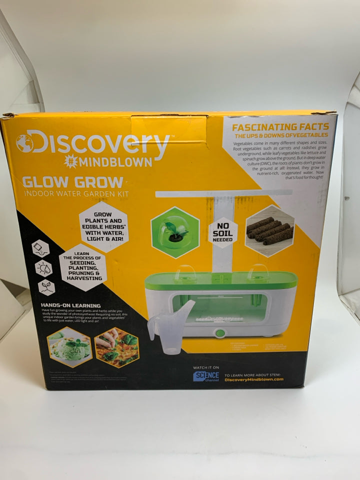 NIB DISCOVERY GLOW GROW INDOOR WATERING KIT.