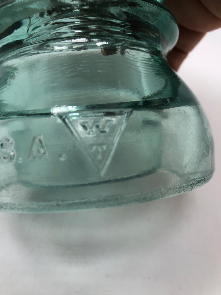 VTG WHITALL TATUM NO 1 BLUE GLASS INSULATOR.