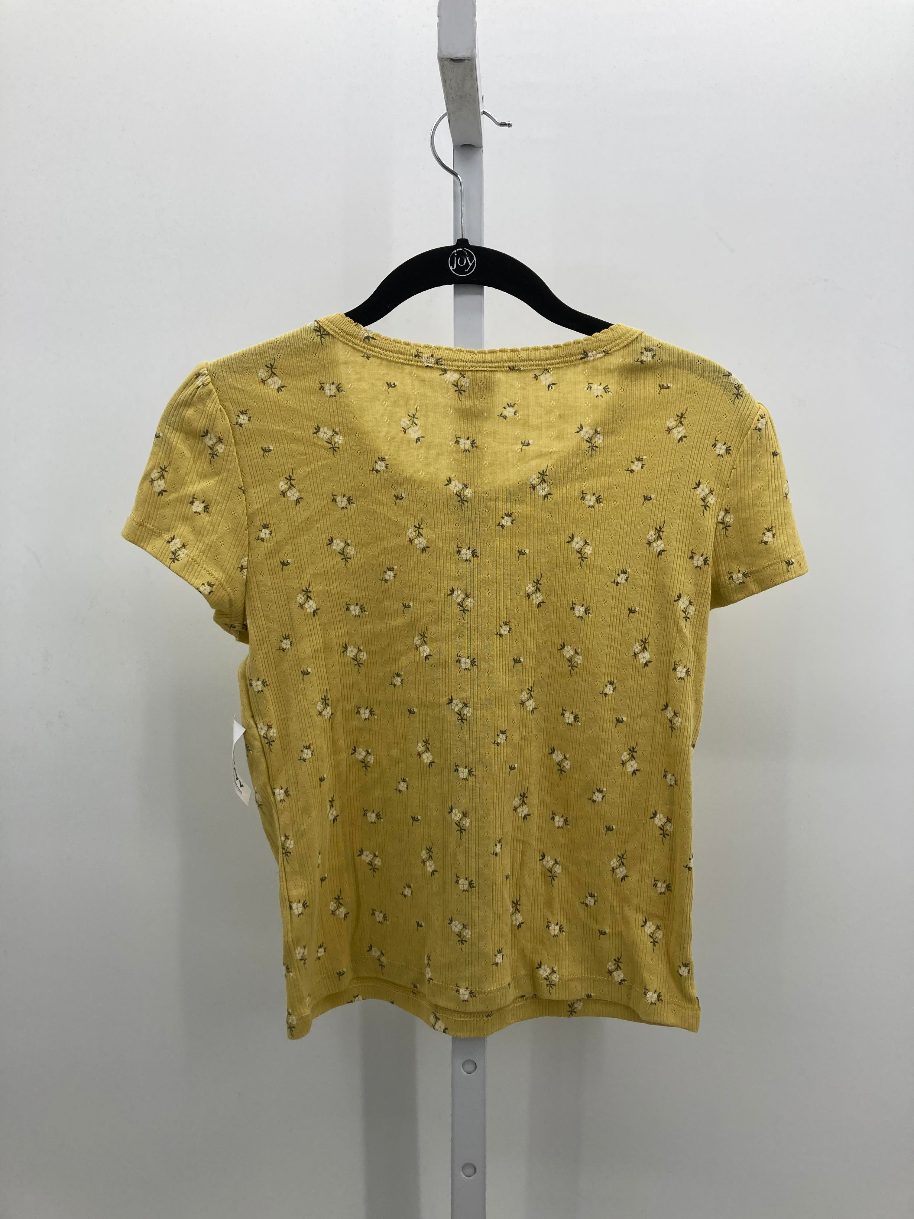 Old Navy Size 14-16 Girls Short Sleeve Shirt