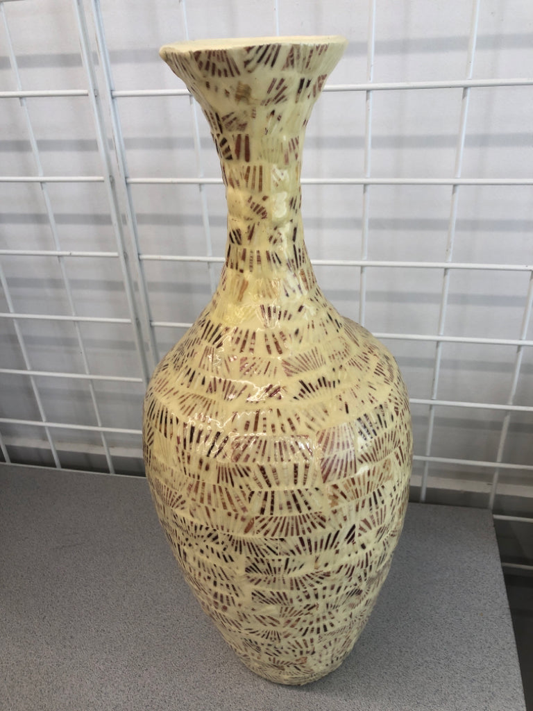 CREAM VASE W/RED LINES.