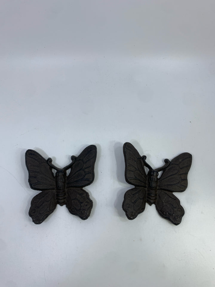 2 CAST IRON BUTTERFLY WALL DECOR.