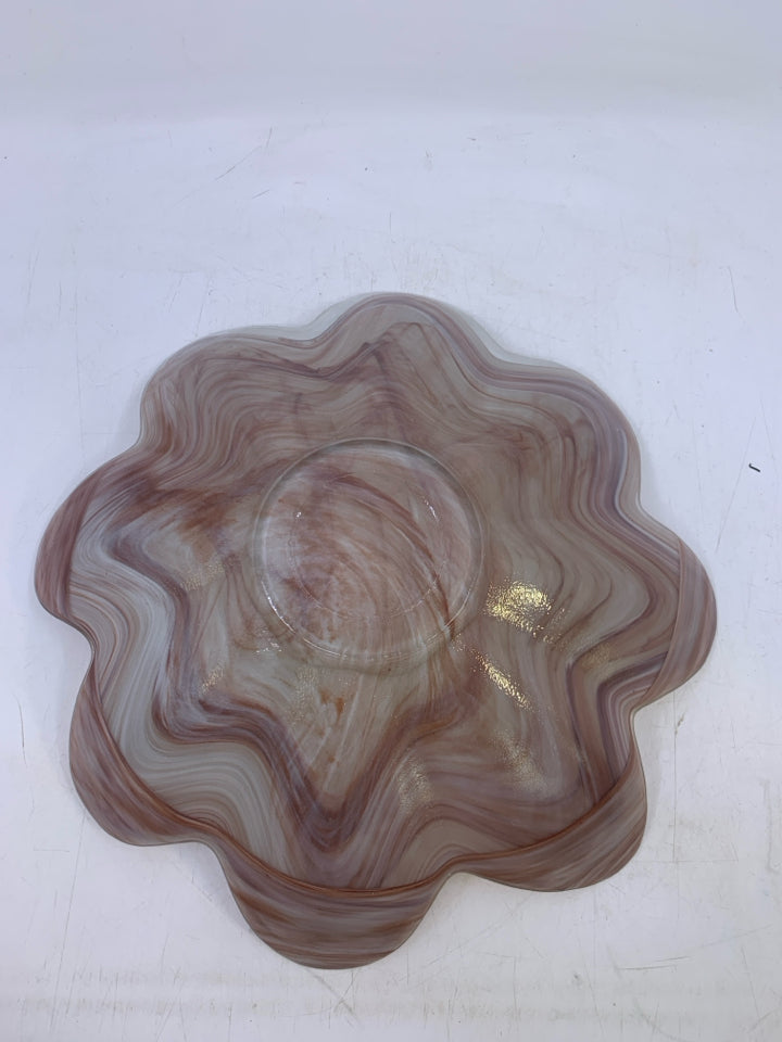 GLASS FLOWER SHAPED W/ BOWL W/ RED MARBLE LOOK.