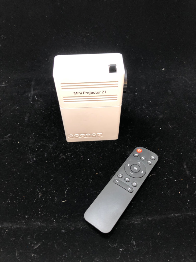 NIB MINI LED PROJECTOR