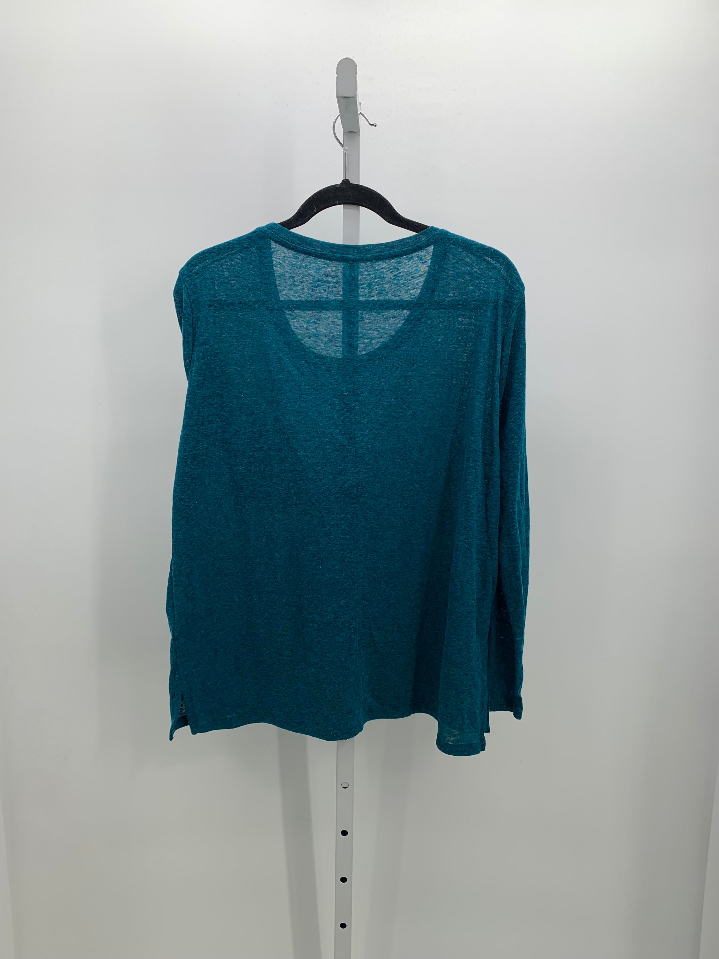 Old Navy Size Medium Misses Long Sleeve Shirt