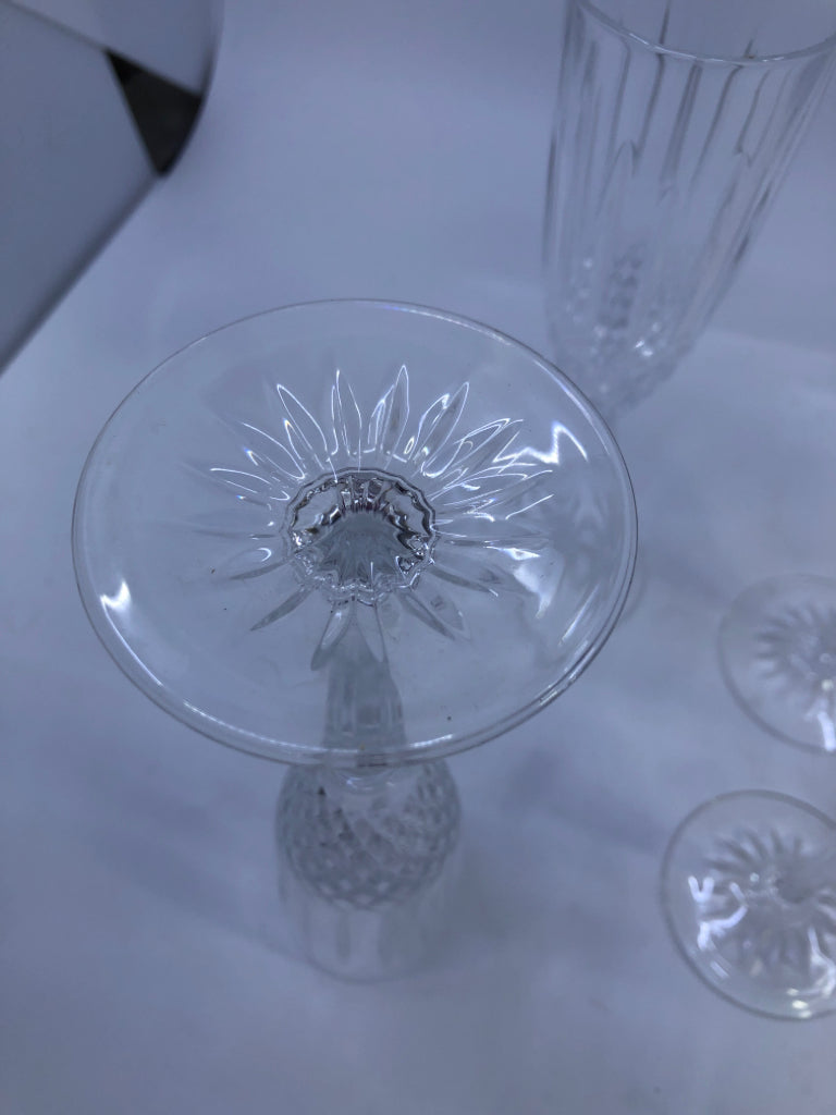 4 CRYSTAL DIAMOND PATTERN CHAMPAGNE FLUTES.