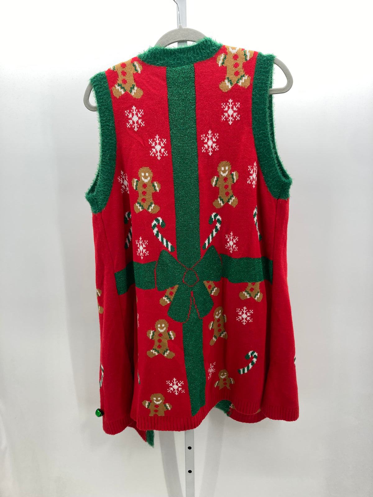 GINGERBREAD VEST.