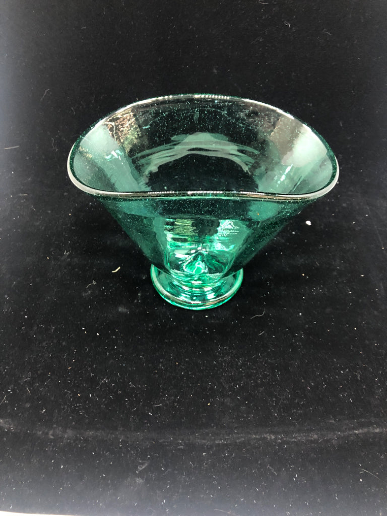 TEAL ART GLASS VASE.