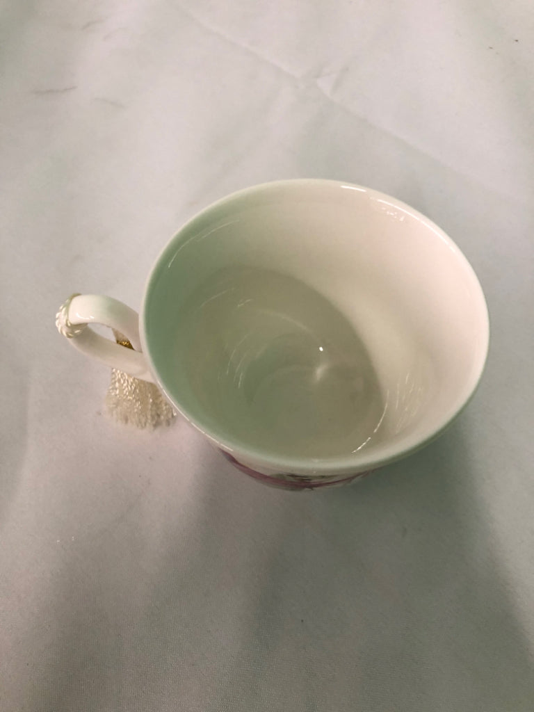 NIB CUP AND SAUCER ROSE W/ PINK BIRD IN GIFT BOX