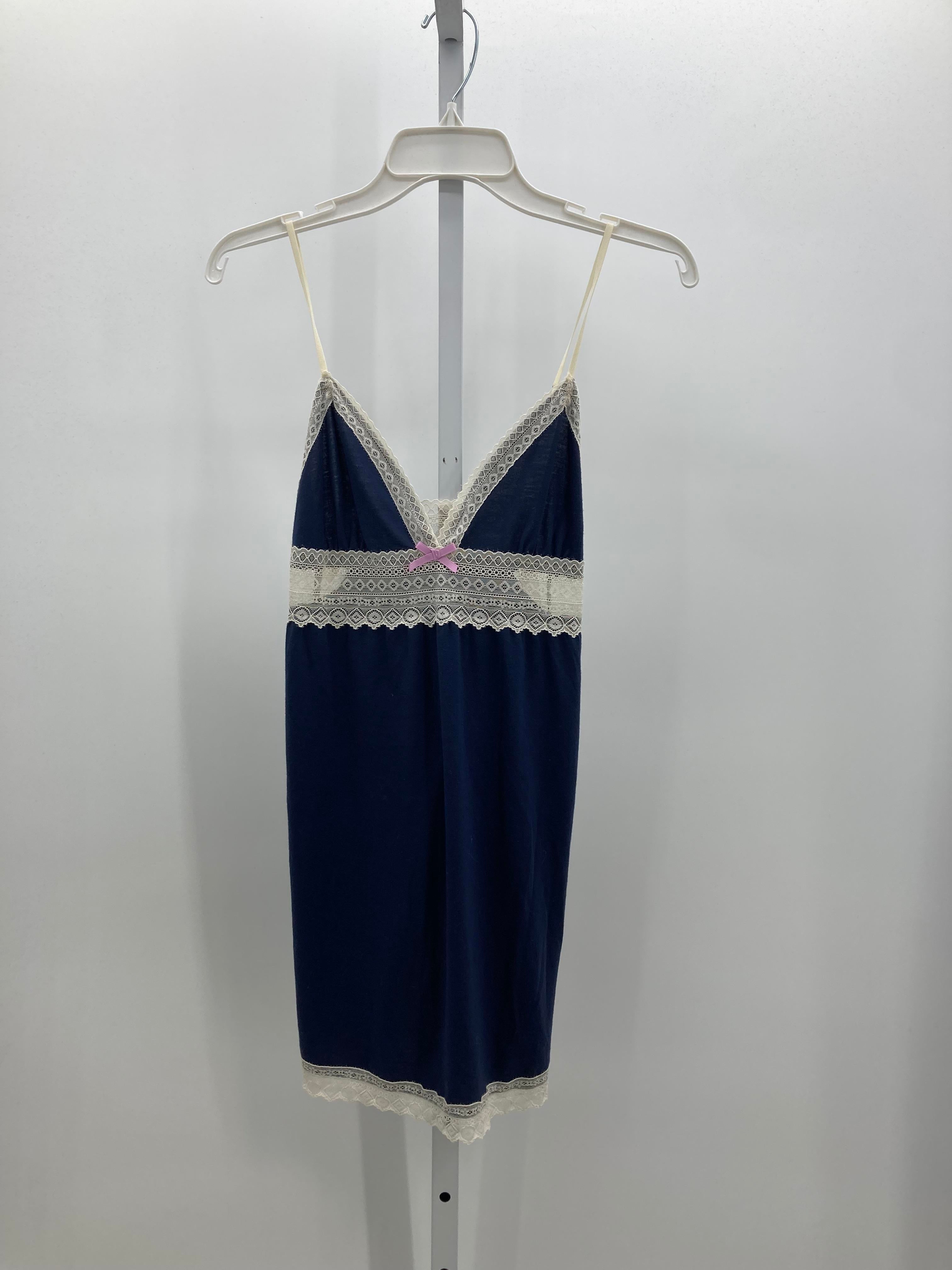 Gilligan & OMalley Size X Small Misses Nightgown