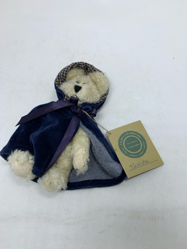MINI WHITE BEAR W/ NAVY CLOAK ON BOYDS BEAR.