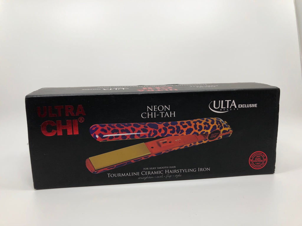 NIB CHI CHEETAH HAIRSTYLING IRON.
