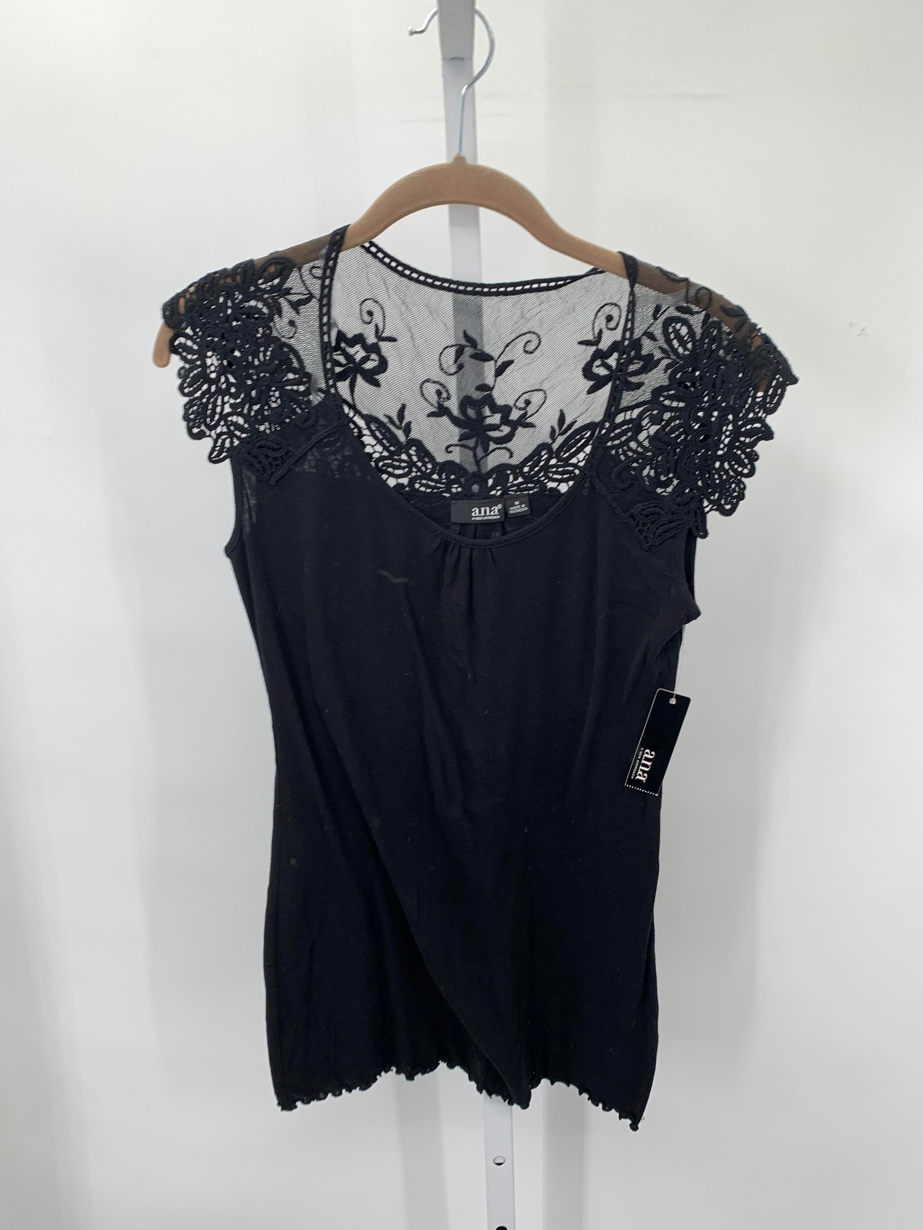 A.N.A. Size Medium Misses Sleeveless Shirt