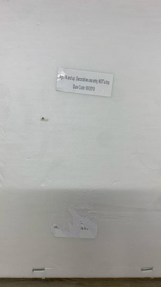 FRAMED GIRAFFE ART PRINT.