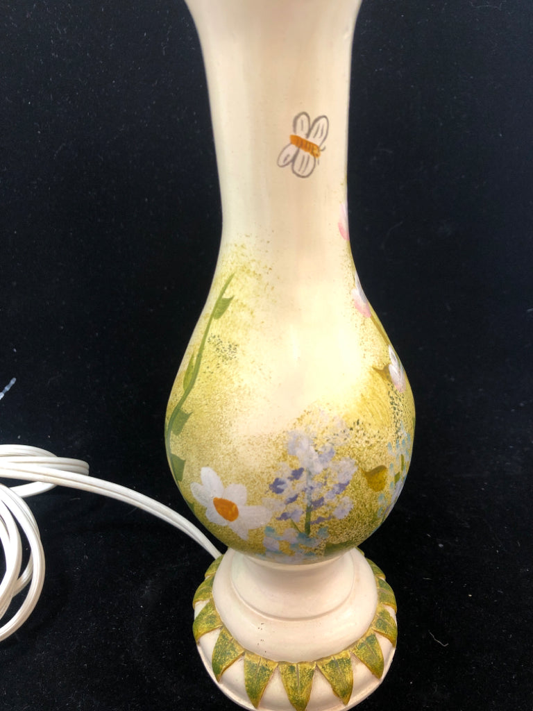 FLOWER PAINTED LAMP.
