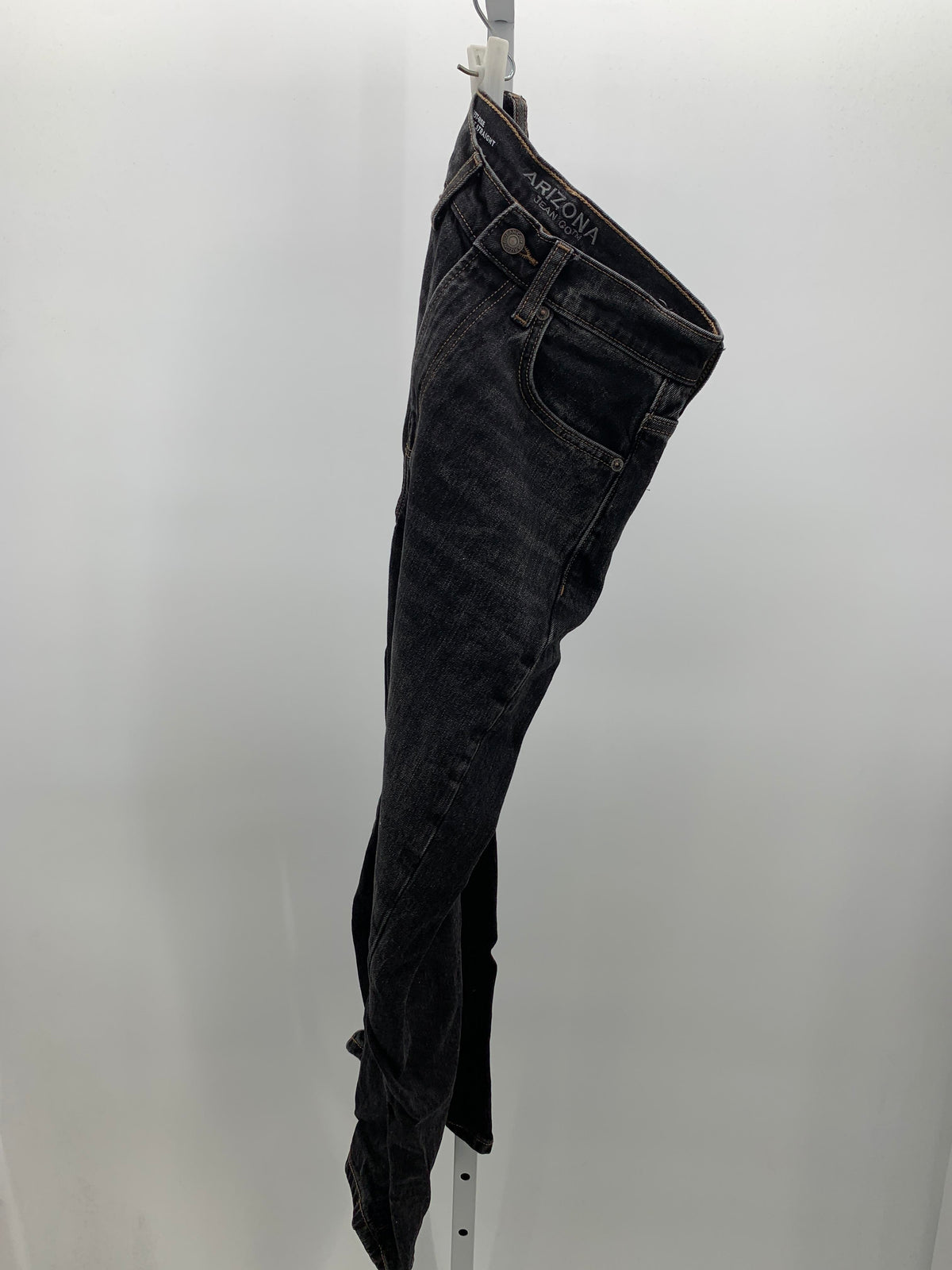 Arizona Size 2 Juniors Jeans