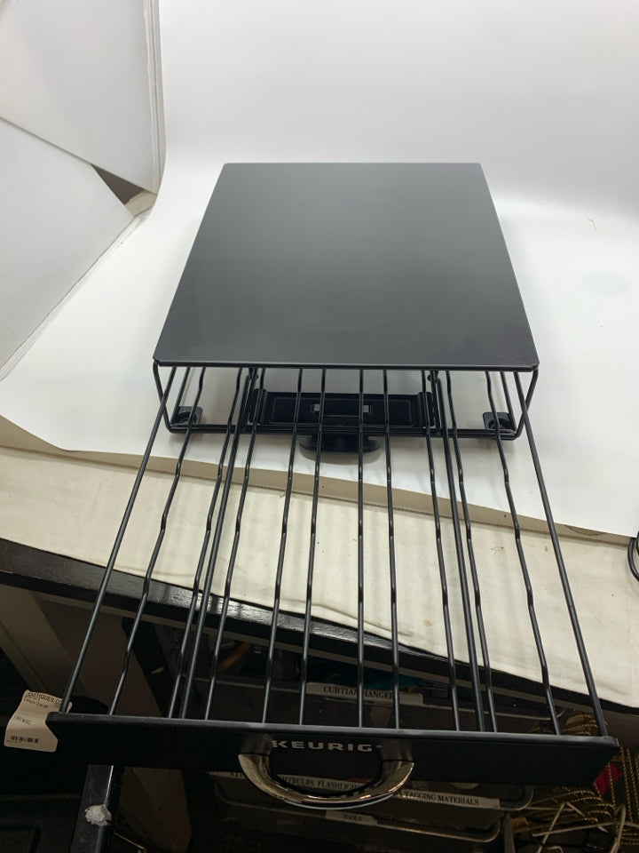 METAL KEURIG KCUP HOLDER.
