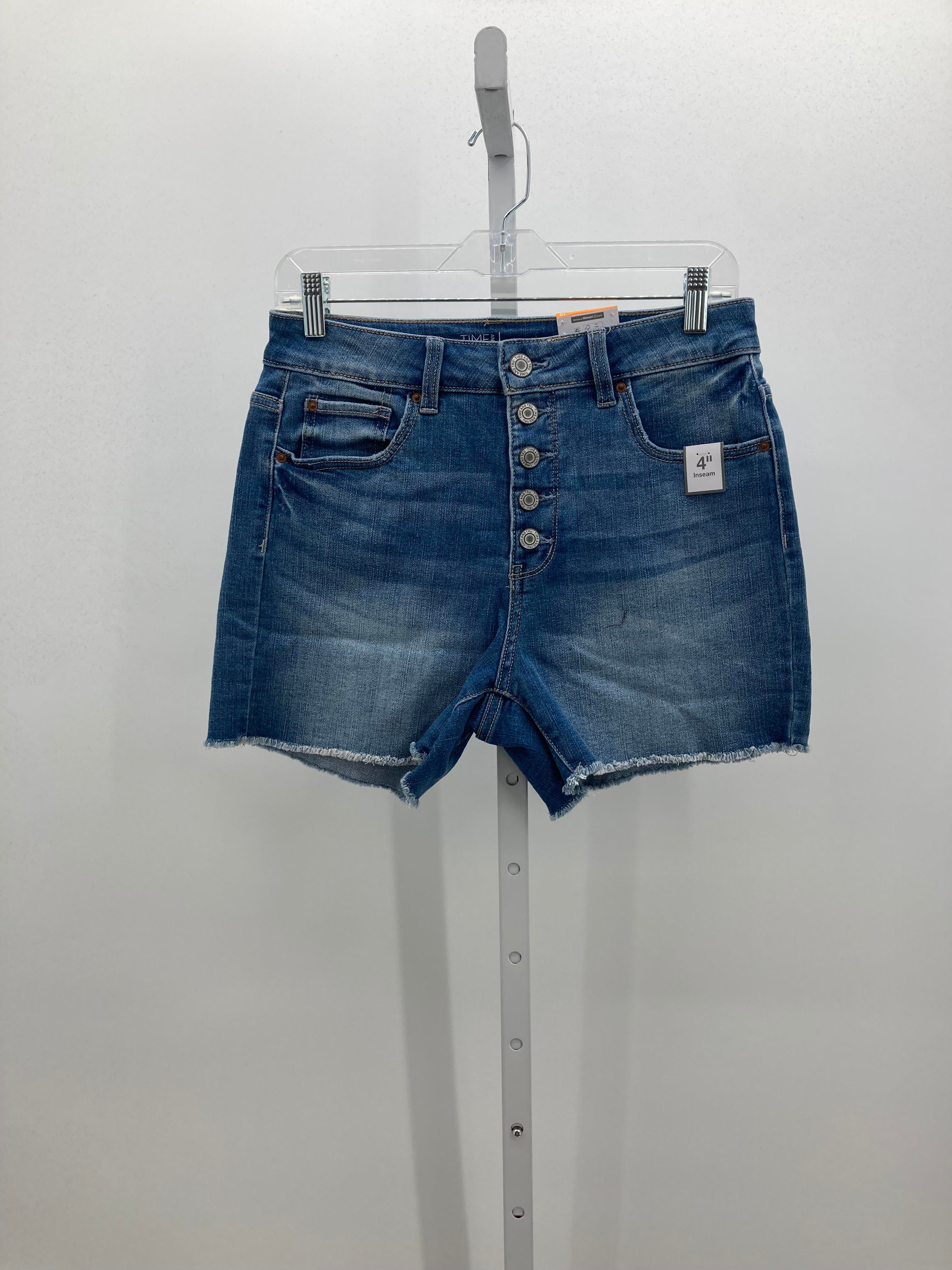 Time and Tru Size 10 Misses Shorts