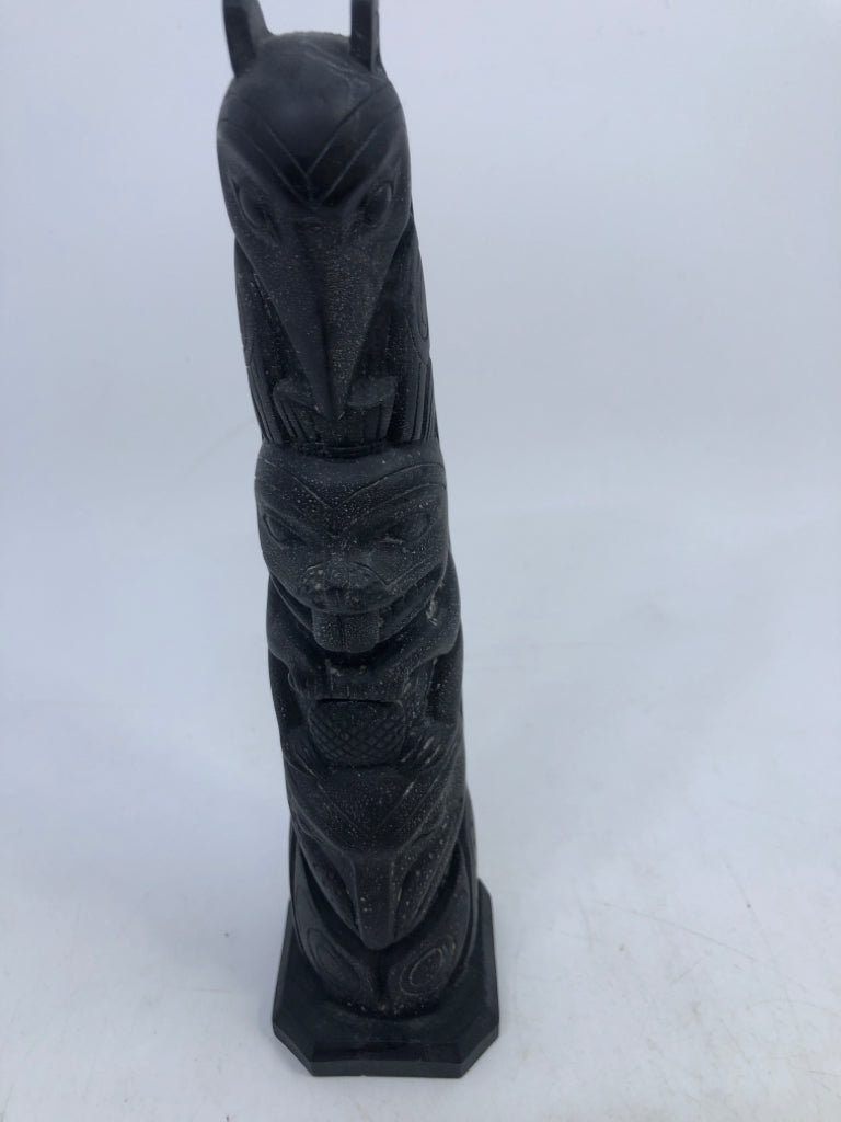 3-ANIMAL TOTEM POLE HAND CARVED DISTRESSED.