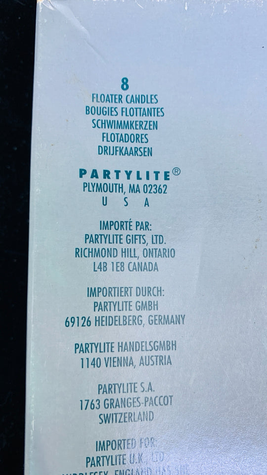 NIP PARTYLITE FLOATER CANDLES.