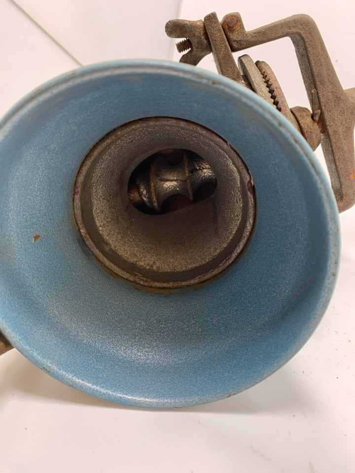 VTG METAL MEAT GRINDER.