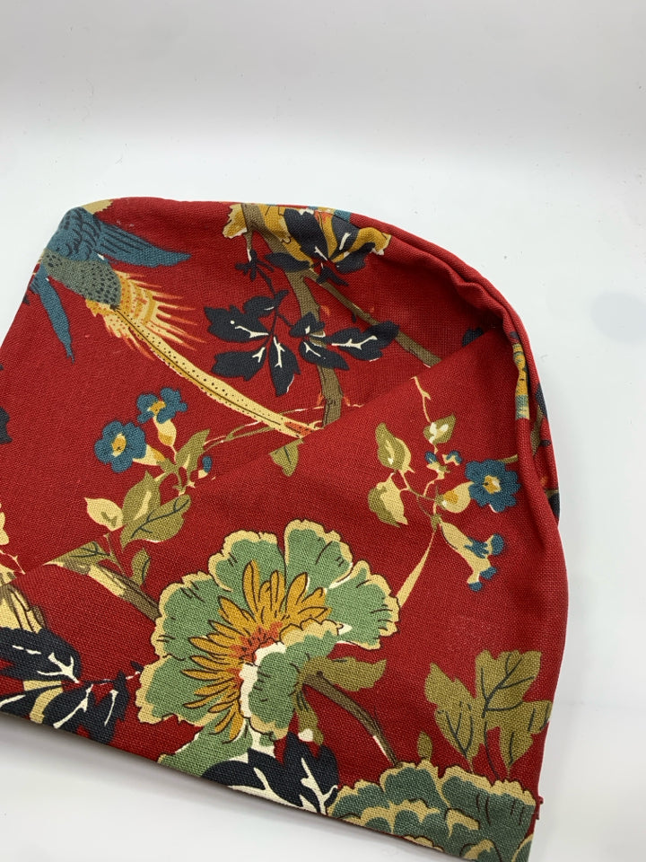 PILLOW COVER W/BIRDS & FLORAL MOTIF.