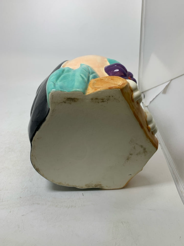 LARGE CERAMIC PAINTED TUCAN COOKIE JAR.