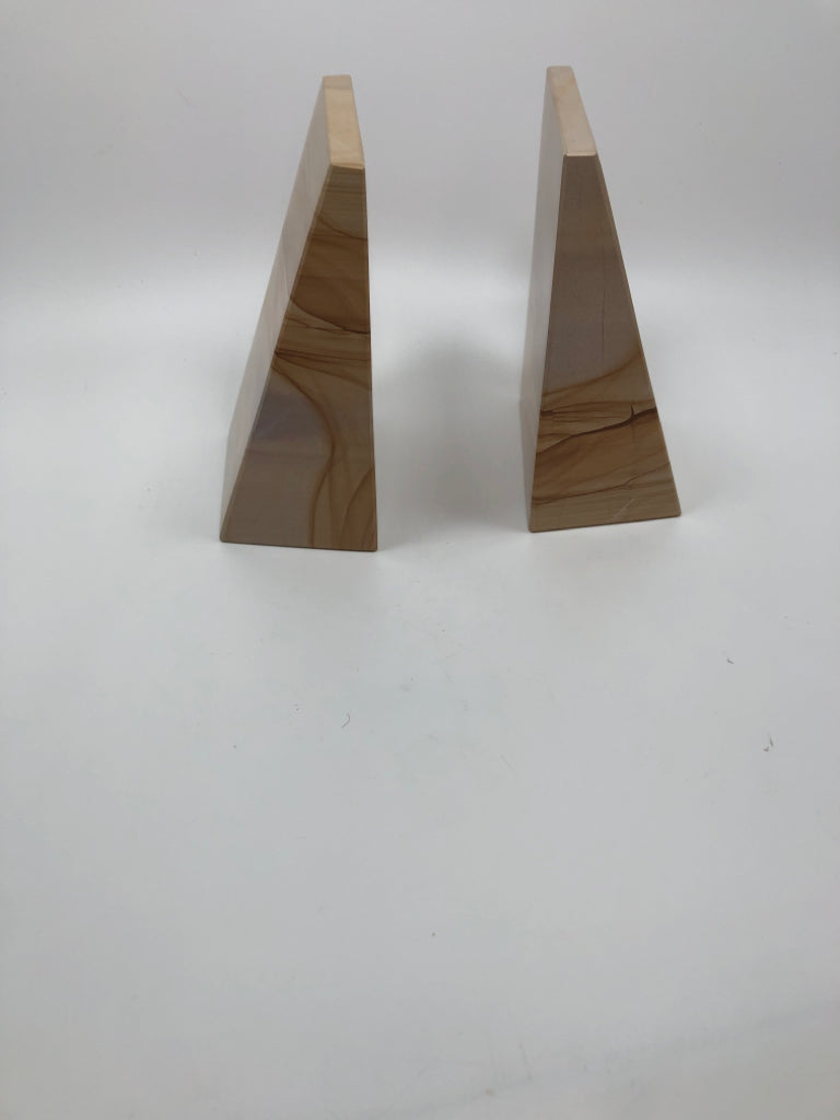 2PC HEAVY MARBLE BOOK ENDS.