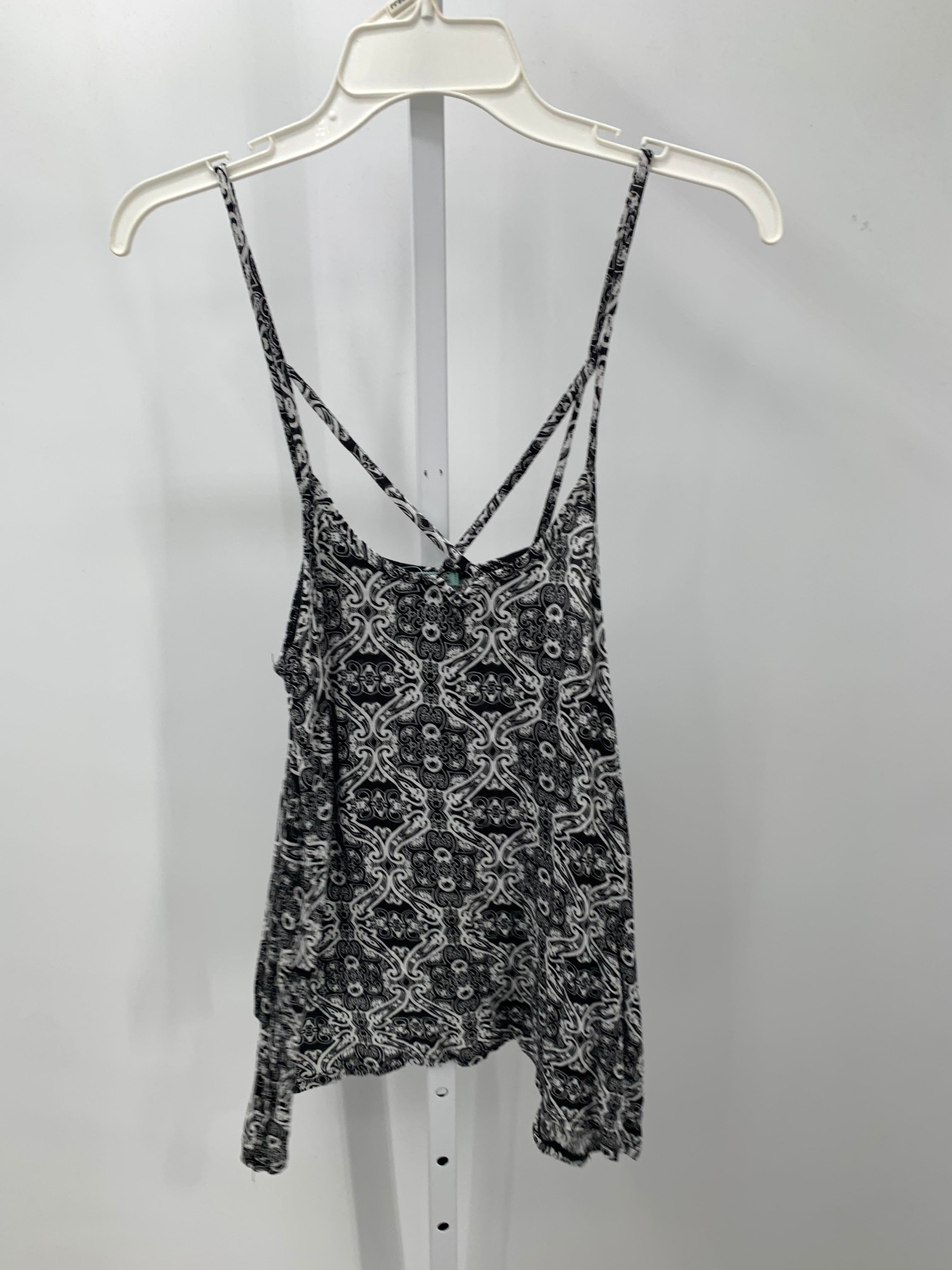 Maurices Size Medium Misses Tank