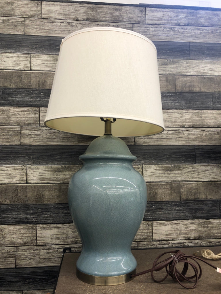 LARGE BLUE CRACKLE GLAZE TABLE LAMP.