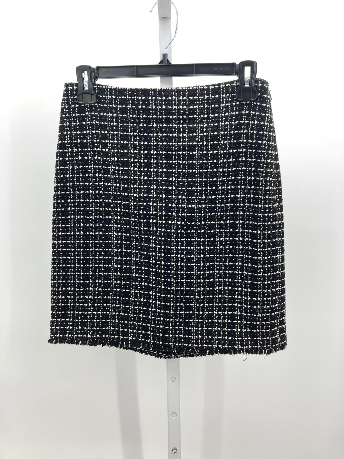 Ann Taylor Size 0 Misses Skirt