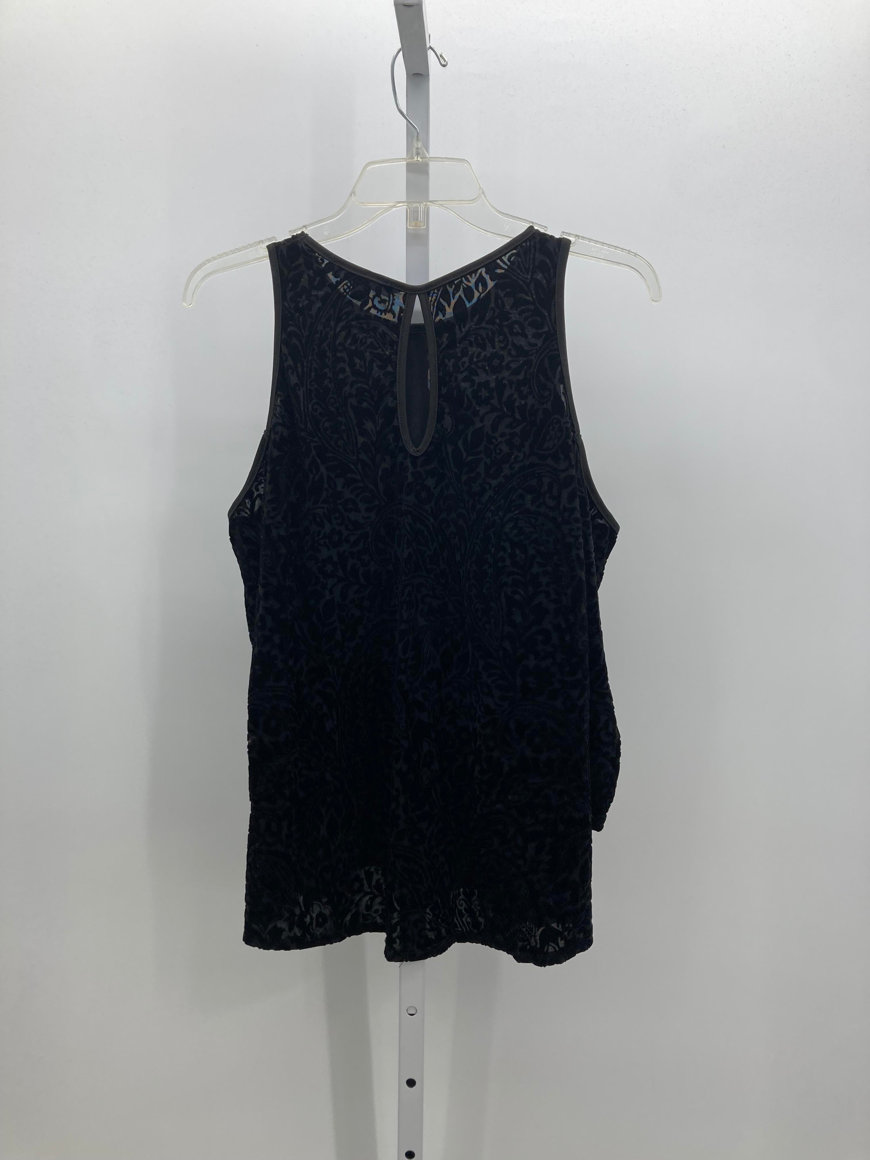 Size Large Juniors 3/4 Sleeve Shirt