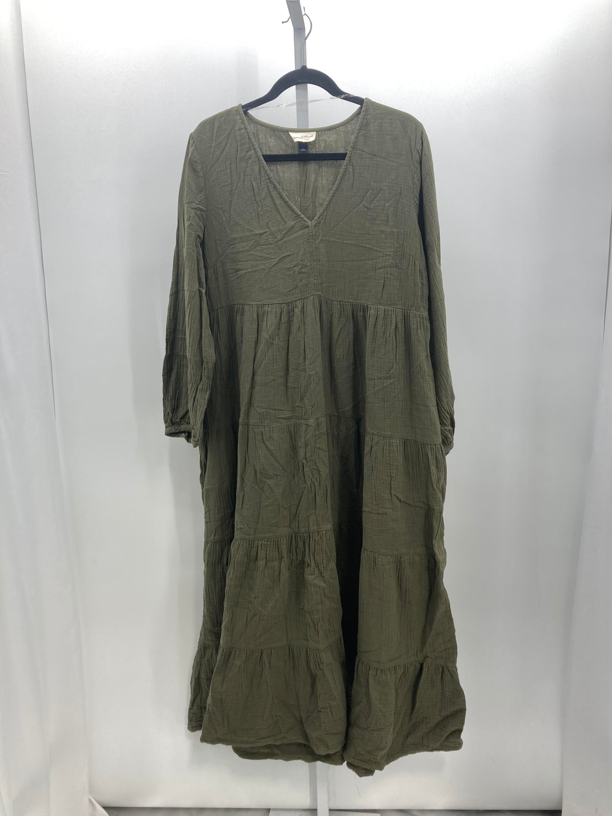 Universal Thread Size Large Misses Long Sleeve Dress