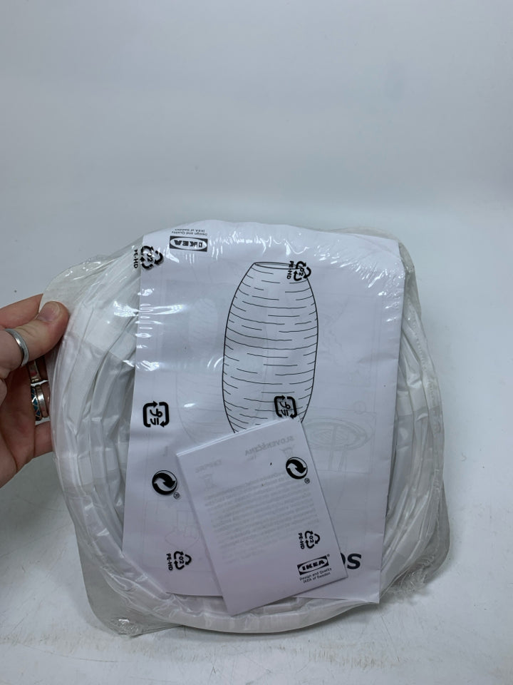 NIP LIGHT UP PAPER LANTERN.