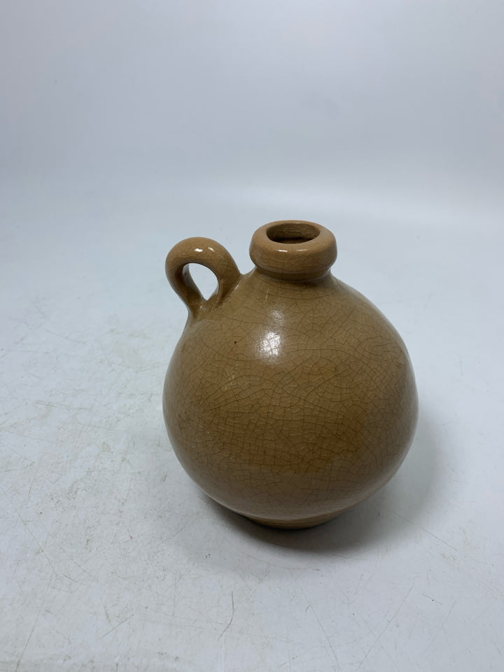 SHORT TAN CRACKLE JUG W/ PAINTED #2.