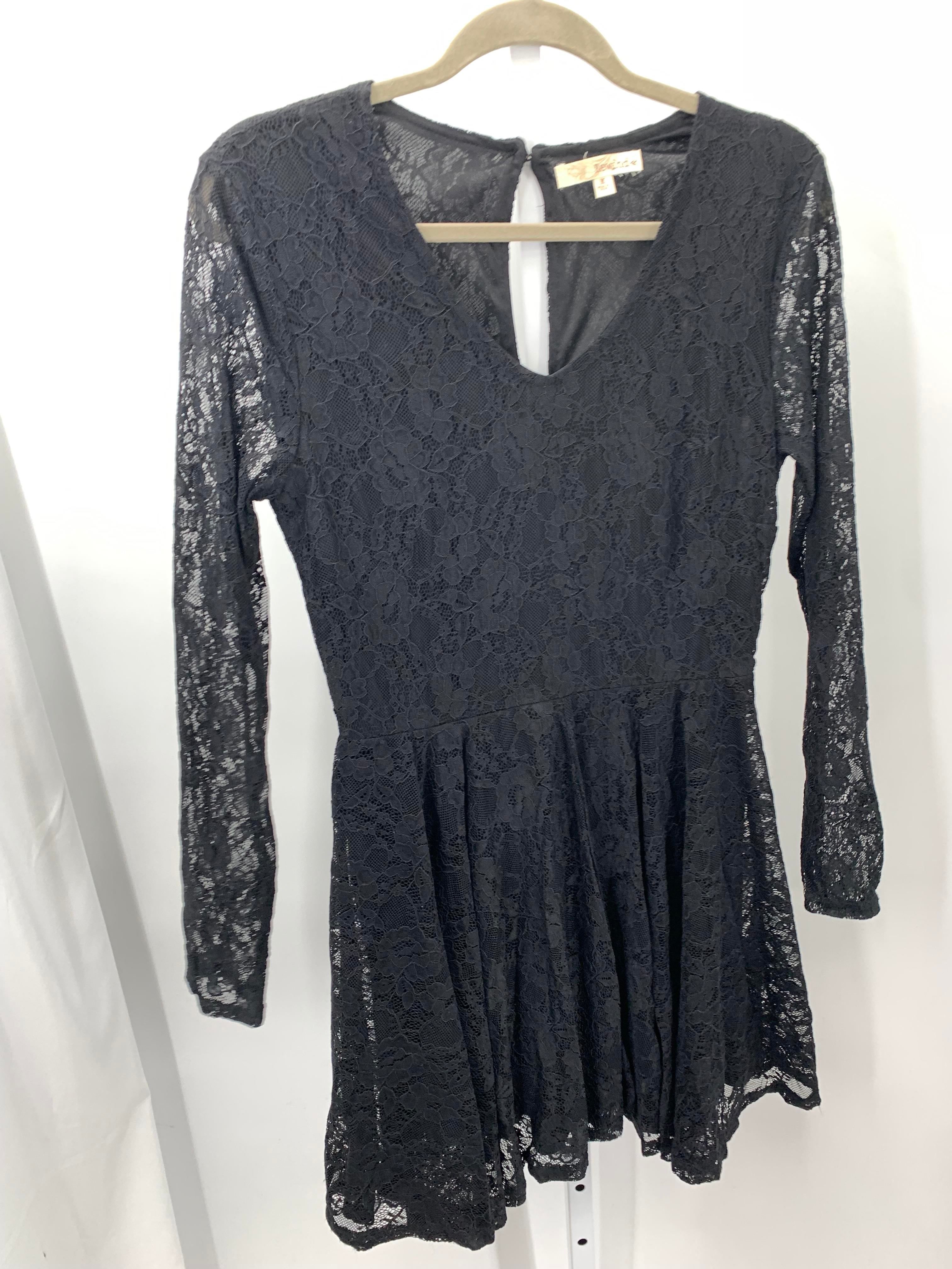 Rewind Size Medium Juniors Long Sleeve Dress