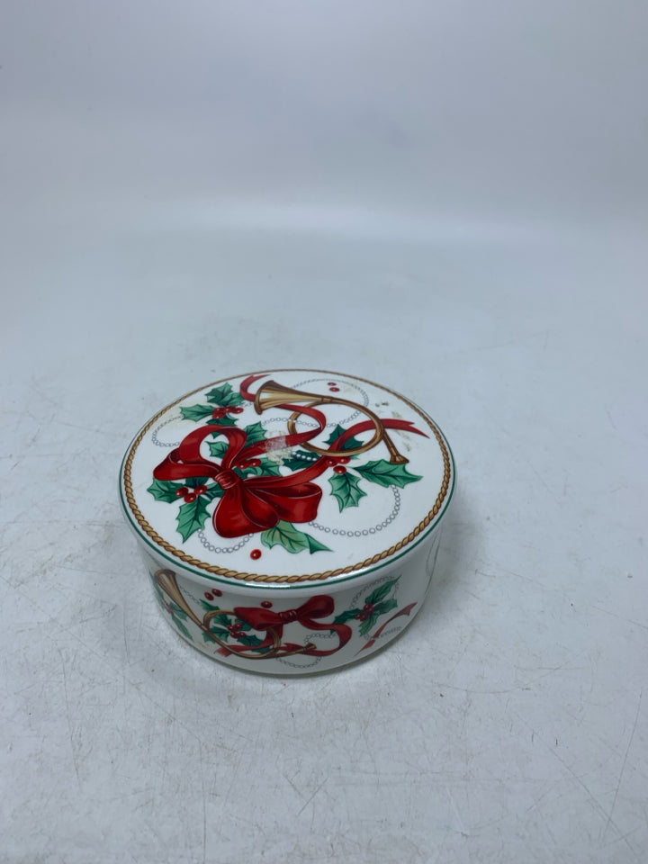 WHITE MIKASA TRINKET BOX W/ RED BOWS & TRUMPETS 2 "h X 4.