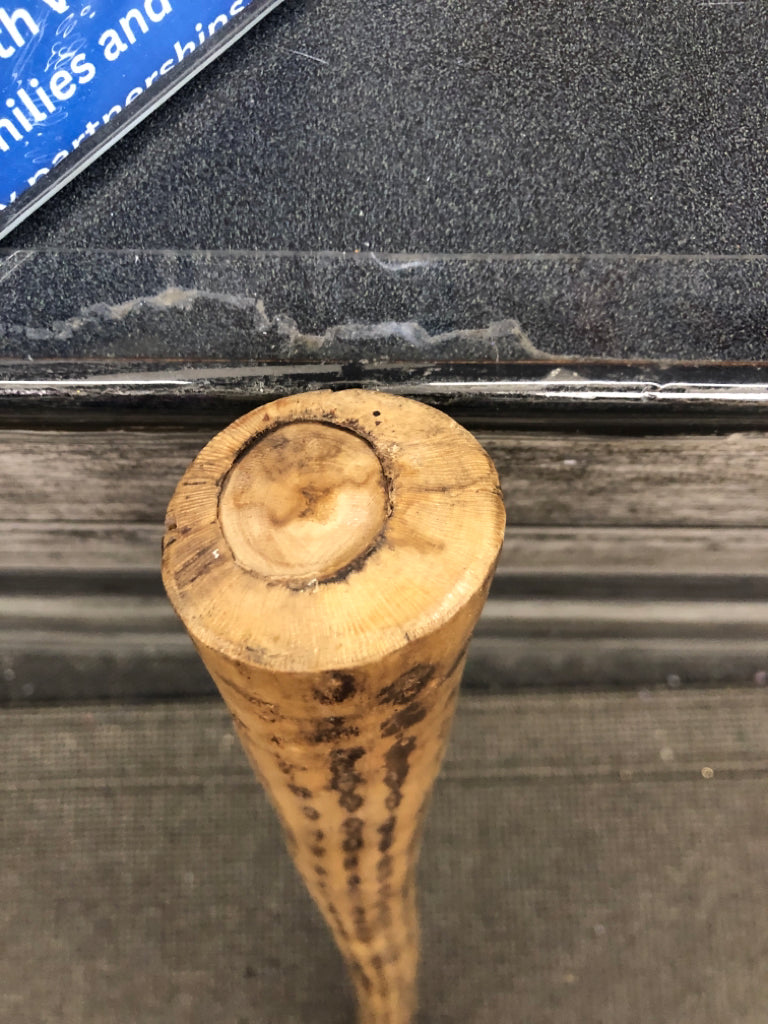 RAIN STICK.