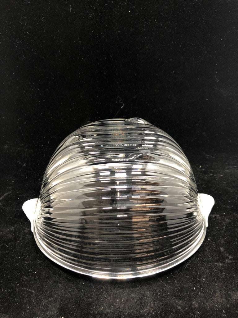 TEXTURED SERVING BOWL W/FROSTED HANDLES.