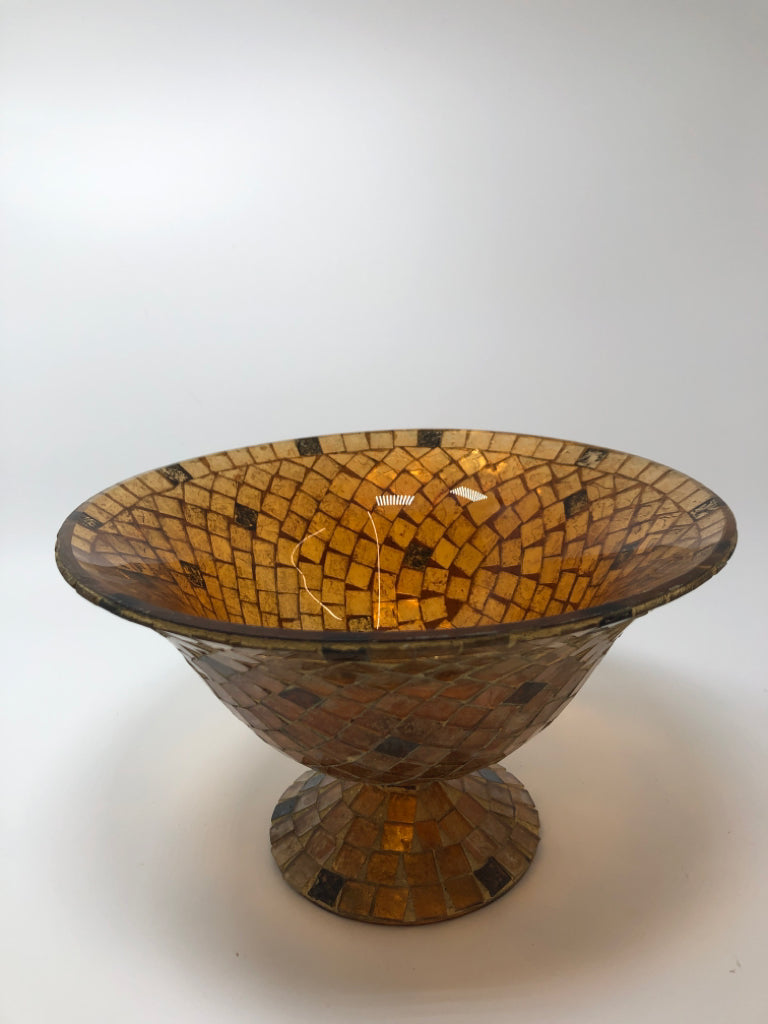 GOLD MOSAIC TILE FOOTED BOWL.