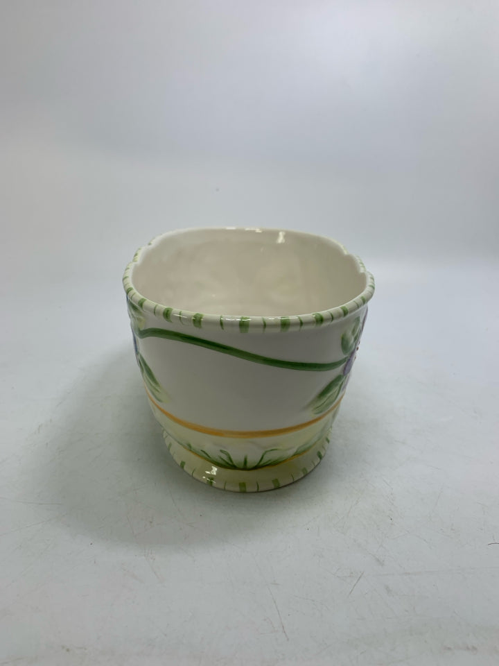 PORCELAIN CLASSICS HALCYON EMBOSSED PANSIES PLANTER/BOWL.