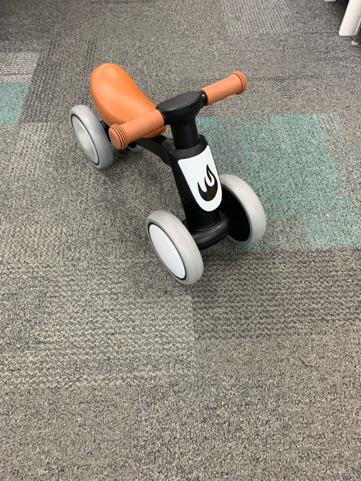 Gamfeiny Balance Bike